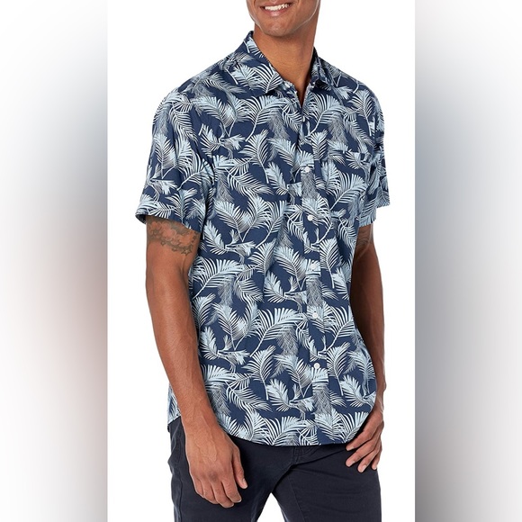 Amazon Essentials Other - Amazon Essential Men Shirt